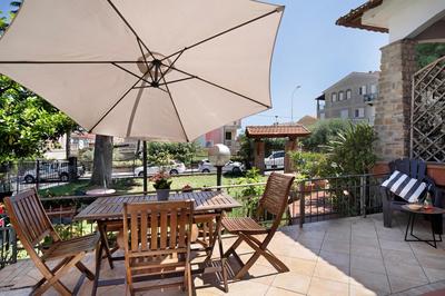 Villa Mistral