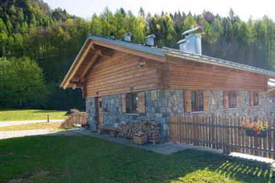 Chalet Cirmolo - Chalet Maso Vecchio immerso nell'Altopiano del Tesino, Trentino
