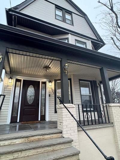 Huge Family House 12 miles from NYC4BathParking