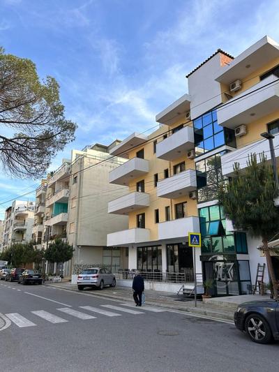 Dona Elegant Beach Apartment