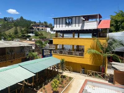 Bajo montaña Hotel y centro turistico