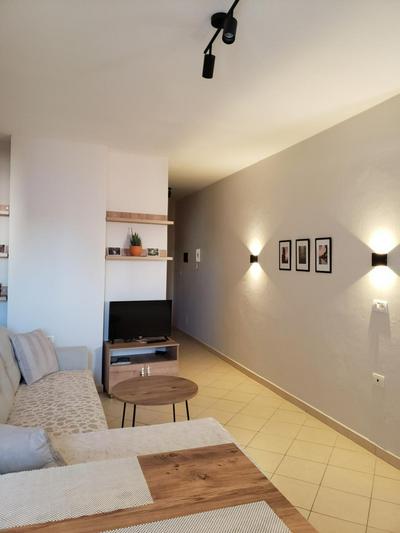 Leones Apartament