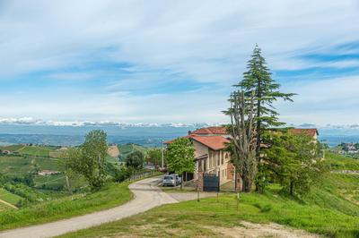 Serra Alta Langa Holiday Home