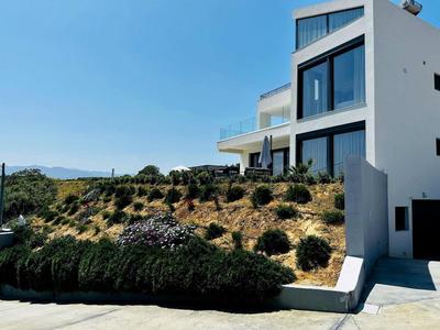 Skyline Serenity Villa 10 people 4bedroom 3ba, 3min To Beach