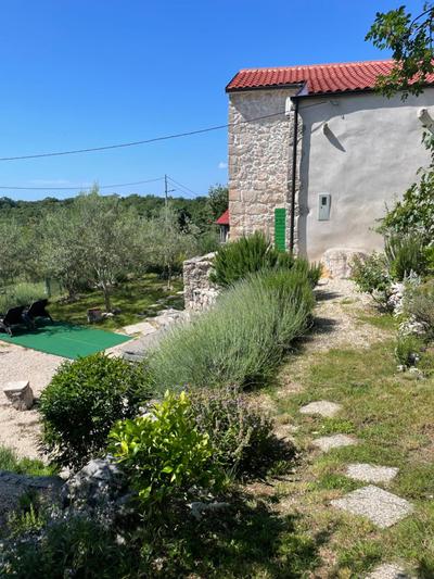 Villa Ana with jacuzzi & swimming pool