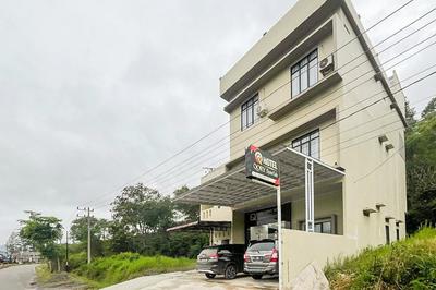 RedDoorz Syariah near Taman Kopi Gayo