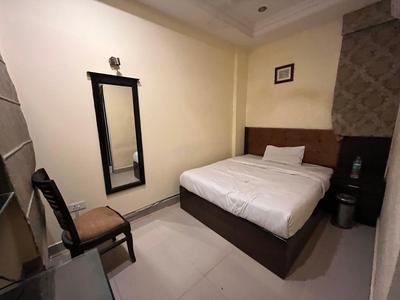 Kasauli View Resort # Parking # lift # Garden # Restaurant # Open Terrace # On Road Location