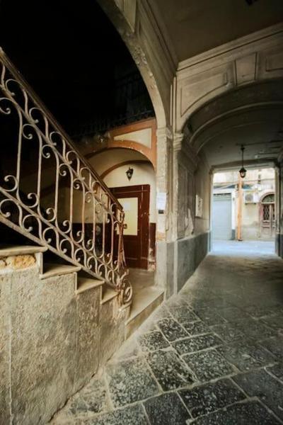 Maestosa casa in Napoli centro