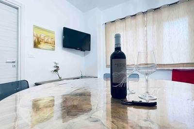 Tramonto parcheggio gratis privato davanti Caserma Clementi