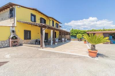 La casa di Lola