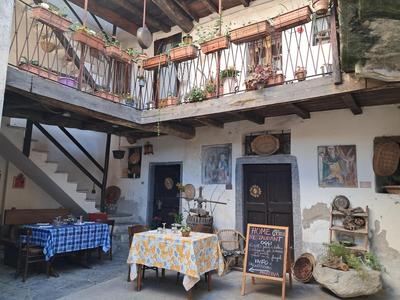 La Corte del Poeta
