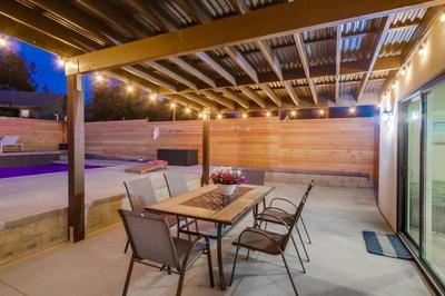 5BR Oasis - Pool, Hot Tub & Luxe Outdoor Retreat