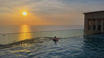 We Young Apartments by HOFs - Fireworks & Ocean view