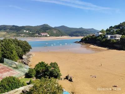El Mirador Panorámico de Mundaka, con cuna y garaje