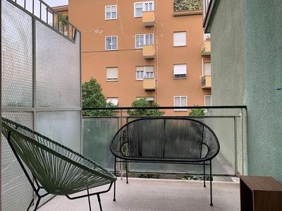 Nox Romana Apartments - Vatican - Modern Apt with Cozy Balcony