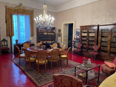 Historical Maison des Artistes in Aristocratic XVI Century Palace
