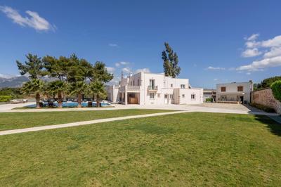 Tatoi Estate Luxury Pool Villa