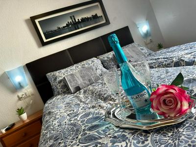 Torrevieja precioso apartamento calle Mar Baltico muy cerca de la Playa con piscina
