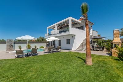 Villa Agaliou by "elite"