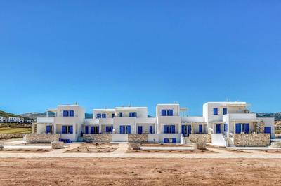 Aetherian Ciel Villas, Ploto