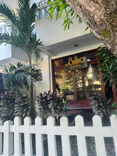 White Beach Suites Boracay