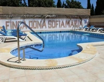 Gemütliche Wohnung auf einer Finca mit Terrasse