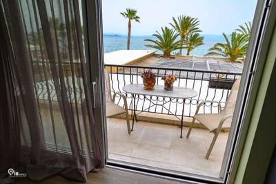 Spiros Seaside House With View