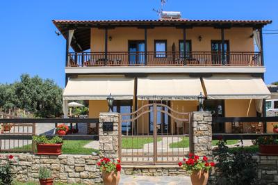 Studios Liotrivi Ouranoupolis