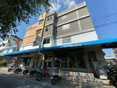 Ze Residence Ram Intra