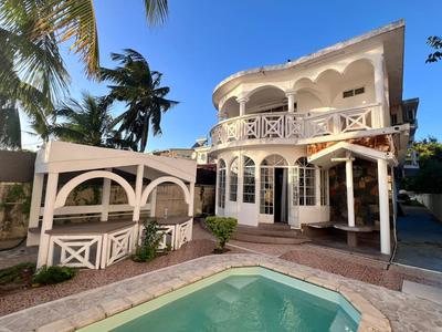 Albion Beachfront Villa