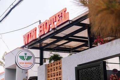 Win Hotel