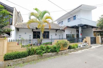 Wisma 812 Khusus Putra for Male Only