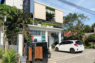 Urbanview Hotel Syariah Hapsari YIA