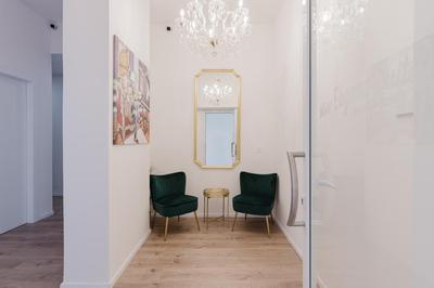 New Elegance Suites Guesthouse