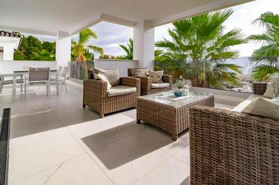 LAE91I- Stunning family home in luxury resort