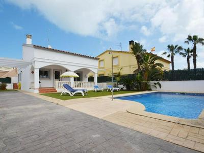 Casa Emma with the private pool