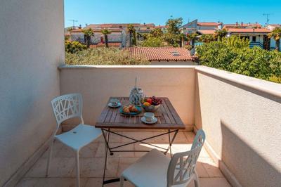 Schönes Appartement Mala 4 mit Pool