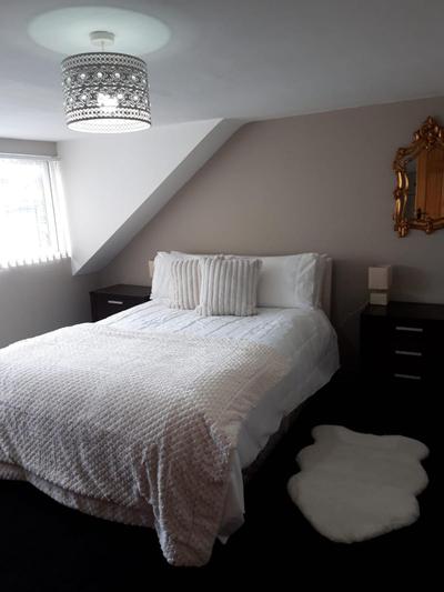 Derry City center townhouse