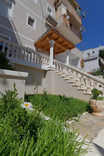 Villa Henrik 77 Saranda Centrum
