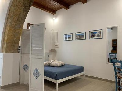 Guzzari 75 Home
