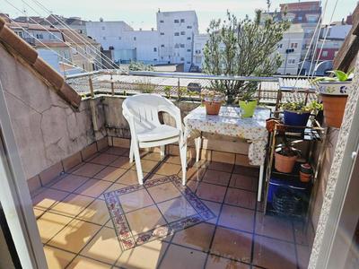 Ático con terraza, garaje y muy céntrico