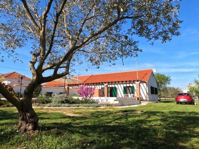Vacation Home Zdravko