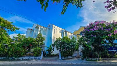 Riverside White House Boutique Hotel