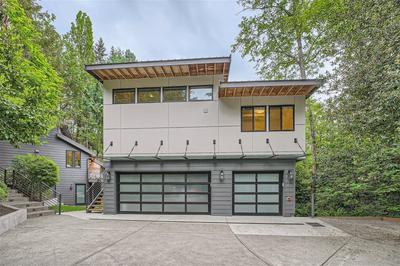 New Hill High Estates in Mercer Island