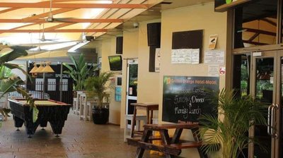 The Golden Orange Hotel Motel