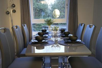 Quiet 2 bedroom gem in Stirling