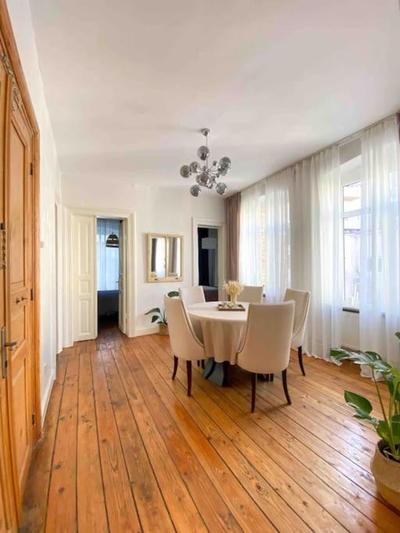 Charming historical apartment in Galata