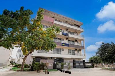 FabHotel Sky - Nr Sapphire 83 Mall, Manesar