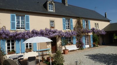 Les Volets Bleus