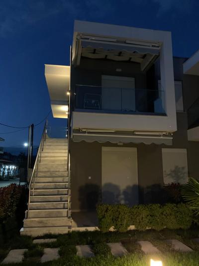 Paralia Ofrinio - Beach Apartments